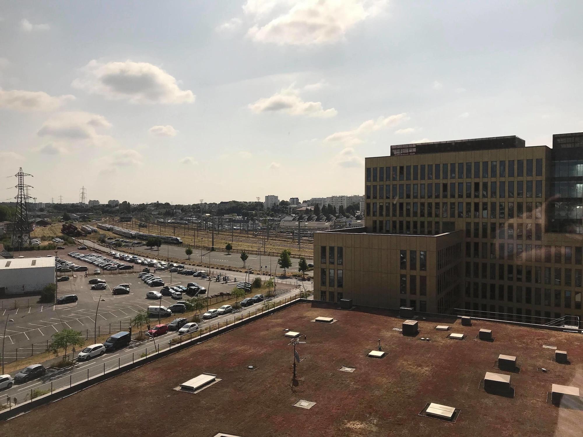 Hotel Ibis Styles Caen Centre Gare Esterno foto