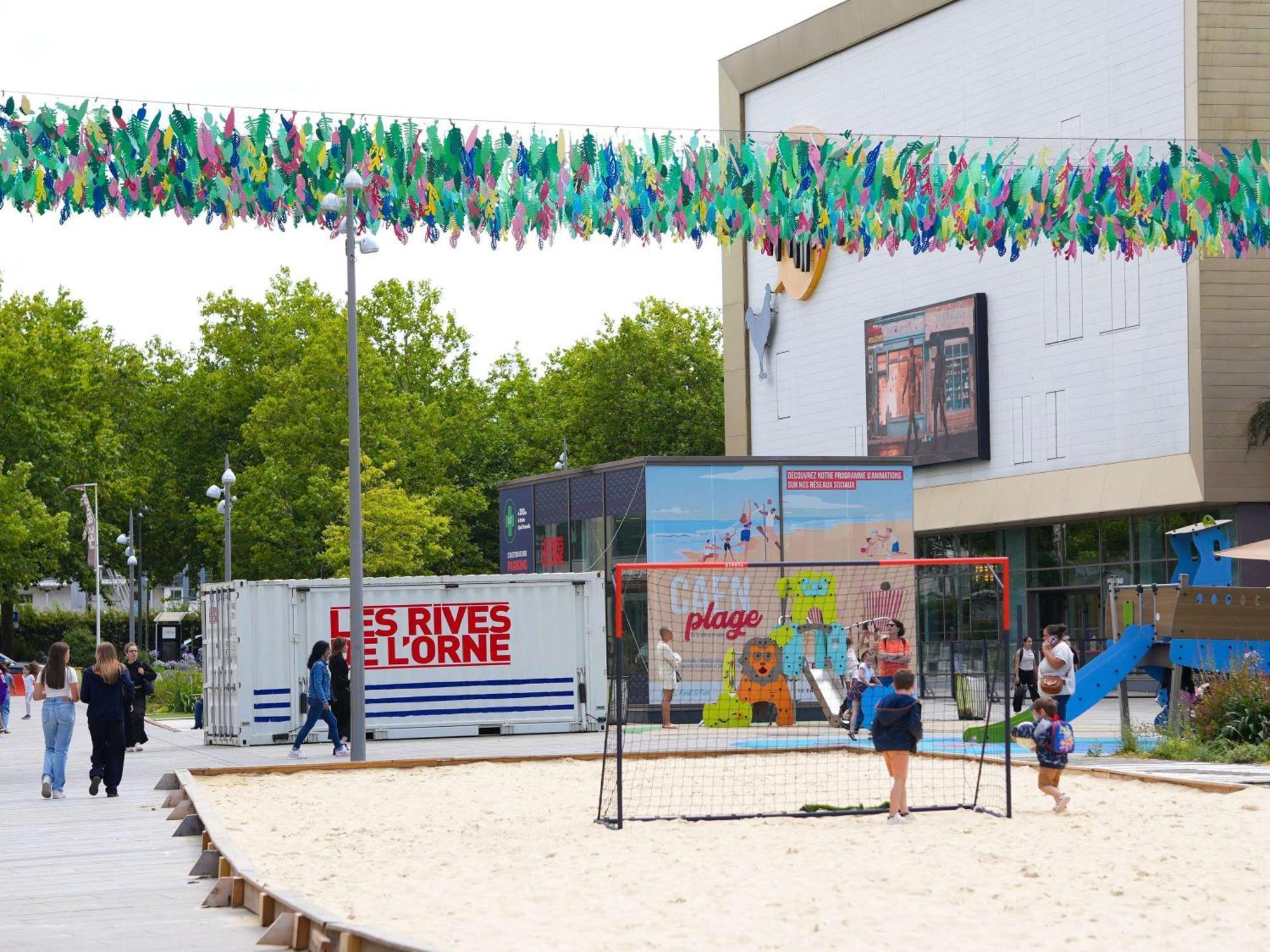 Hotel Ibis Styles Caen Centre Gare Esterno foto