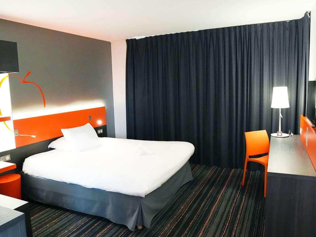 Hotel Ibis Styles Caen Centre Gare Camera foto